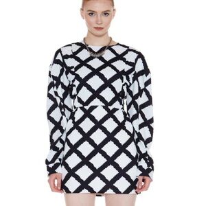 Beulah Black and White Geometric Mini dress size M